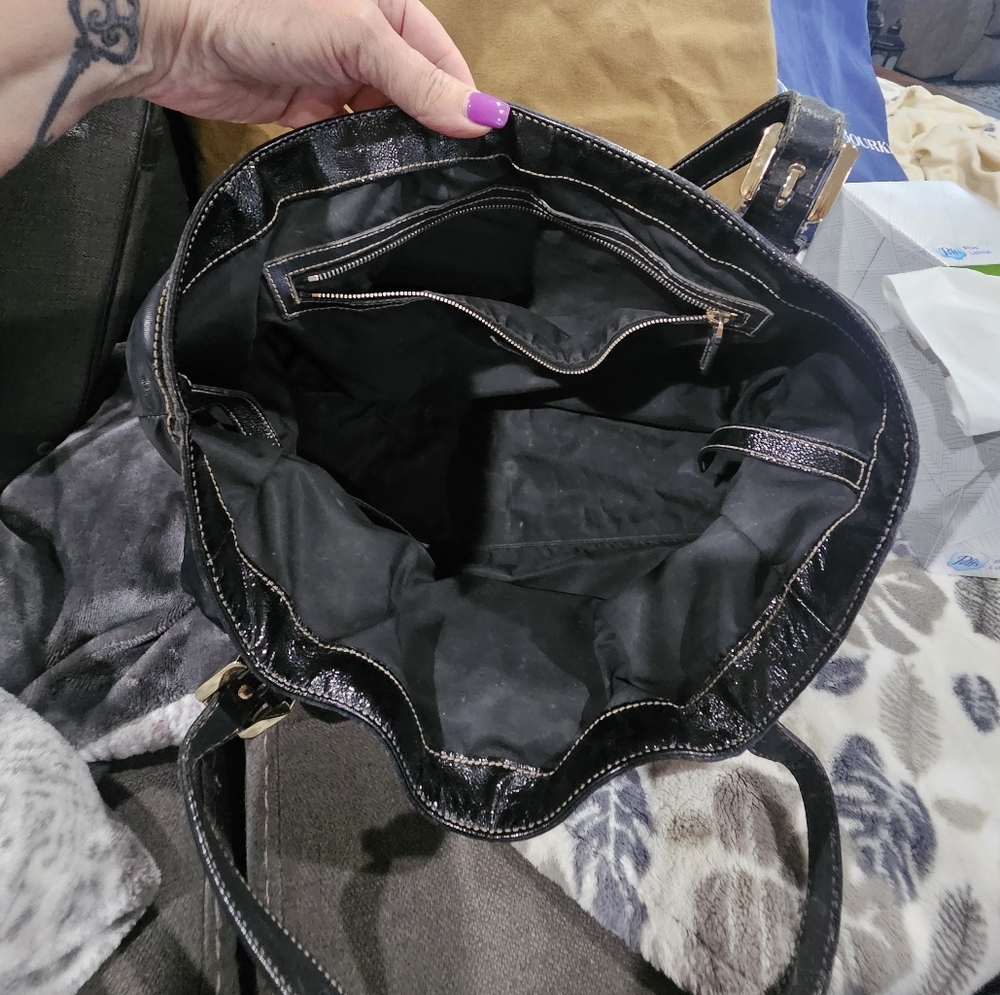 Gucci Black Leather Tote with Silver Hardware